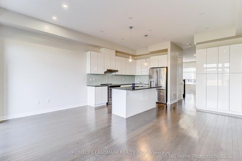 Photo 15 at 57 Laskin Drive, Patterson, Vaughan