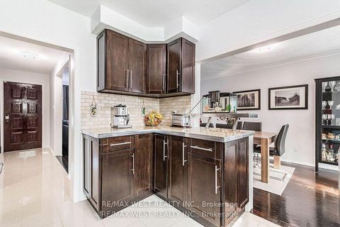 Photo 13 at 128 Mercury Road S, Clairville, Toronto