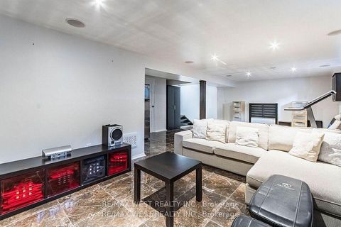 Photo 27 at 128 Mercury Road S, Clairville, Toronto