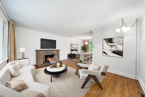 Photo 4 at 344 Spring Garden Avenue, Willowdale East, Toronto