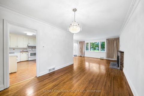 Photo 10 at 344 Spring Garden Avenue, Willowdale East, Toronto