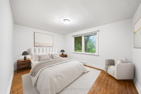 Photo 14 at 344 Spring Garden Avenue, Willowdale East, Toronto
