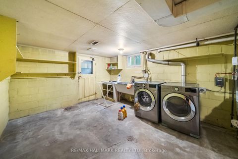 Photo 34 at 344 Spring Garden Avenue, Willowdale East, Toronto