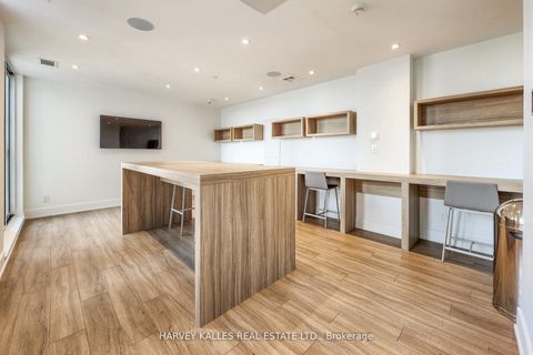 Photo 29 at 703 - 3100 Keele Street, CFB, Toronto