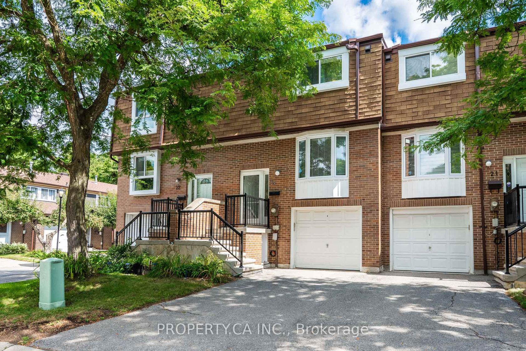 23 - 40 Castle Rock Drive, North Richvale, Richmond Hill photo number 2