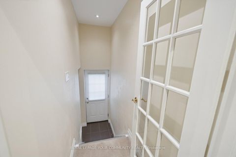 Photo 21 at 402 Palmer Avenue, Harding, Richmond Hill