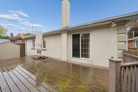 Photo 31 at 402 Palmer Avenue, Harding, Richmond Hill