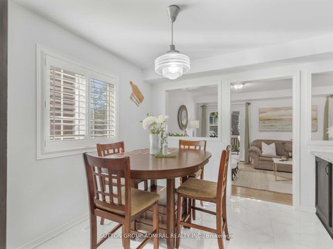 Photo 8 at 185 Foxfield Crescent, Patterson, Vaughan