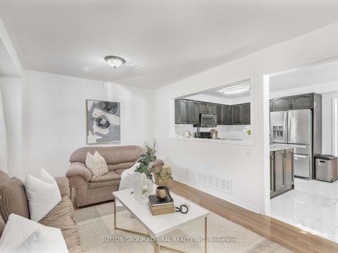 Photo 14 at 185 Foxfield Crescent, Patterson, Vaughan