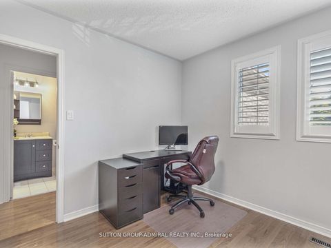 Photo 27 at 185 Foxfield Crescent, Patterson, Vaughan