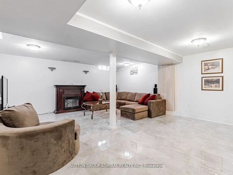 Photo 30 at 185 Foxfield Crescent, Patterson, Vaughan