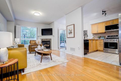 Photo 12 at 2066 Deer Park Road, WT West Oak Trails, Oakville