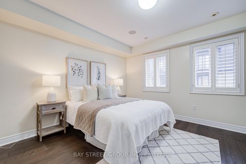 Photo 25 at 51 Lobo Mews, City Centre West, Toronto