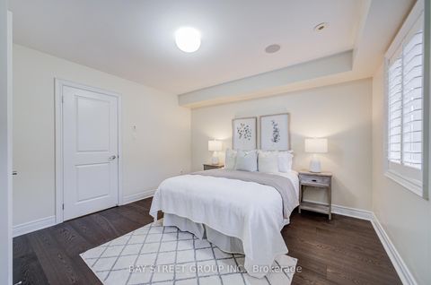 Photo 27 at 51 Lobo Mews, City Centre West, Toronto