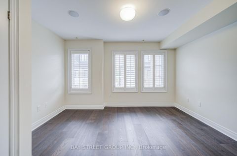 Photo 32 at 51 Lobo Mews, City Centre West, Toronto