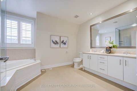 Photo 40 at 51 Lobo Mews, City Centre West, Toronto