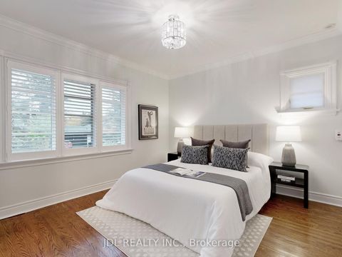 Photo 7 at 530 Blythwood Road, York Mills, Toronto