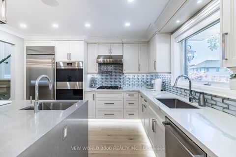 Photo 9 at 58 Comay Road, Amesbury, Toronto