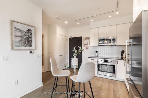 Photo 10 at 617 - 293 The Kingsway, Humber Valley, Toronto