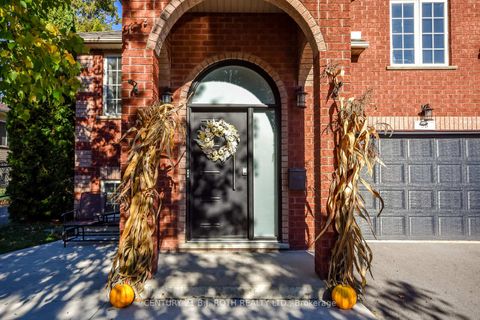 Photo 2 at 56 Monique Crescent, East Bayfield, Barrie