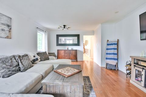 Photo 6 at 56 Monique Crescent, East Bayfield, Barrie