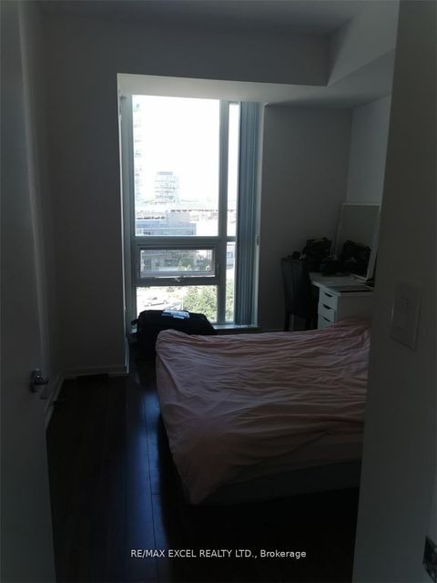 Photo 6 at 611 - 62 Forest Manor Road, Henry Farm, Toronto