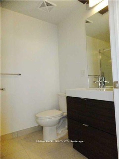 Photo 11 at 611 - 62 Forest Manor Road, Henry Farm, Toronto