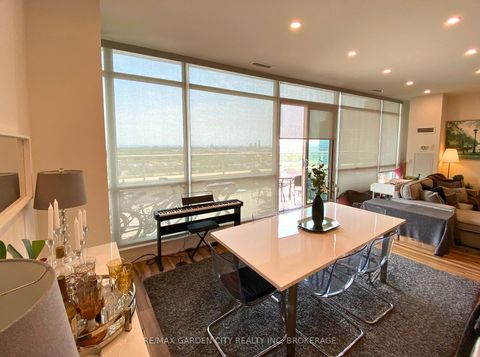 Photo 8 at 1402/PH2 - 5101 Dundas Street W, City Centre West, Toronto