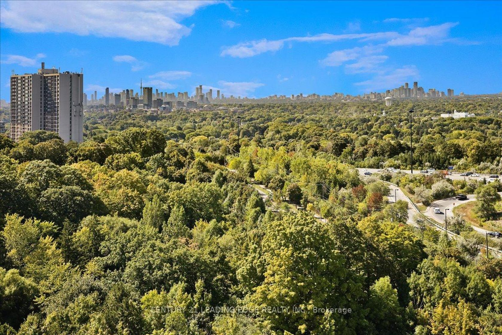 1401 - 10 DEERLICK Court, Donalda, Toronto photo number 2