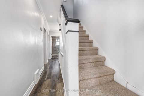 Photo 23 at 1113 Dufferin Street, Junction, Toronto