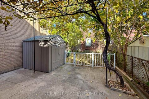 Photo 39 at 1113 Dufferin Street, Junction, Toronto