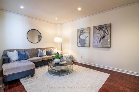 Photo 5 at 63 Holmbush Crescent, Steeles, Toronto