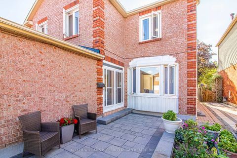 Photo 26 at 63 Holmbush Crescent, Steeles, Toronto