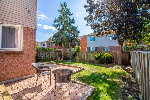 Photo 27 at 63 Holmbush Crescent, Steeles, Toronto
