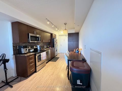 Photo 8 at 1521 - 800 Lawerence Avenue W, Glen Park, Toronto