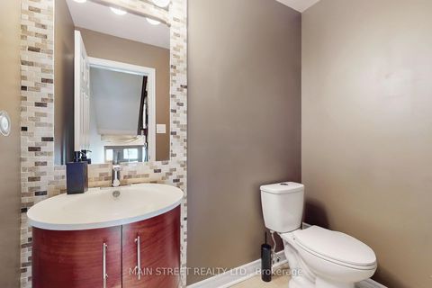 Photo 20 at 10 - 8900 Bathurst Street, Patterson, Vaughan