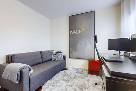 Photo 27 at 10 - 8900 Bathurst Street, Patterson, Vaughan