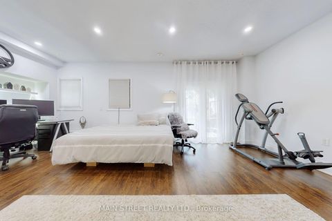 Photo 30 at 10 - 8900 Bathurst Street, Patterson, Vaughan