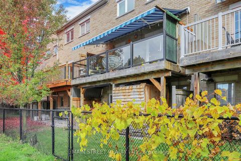 Photo 37 at 10 - 8900 Bathurst Street, Patterson, Vaughan