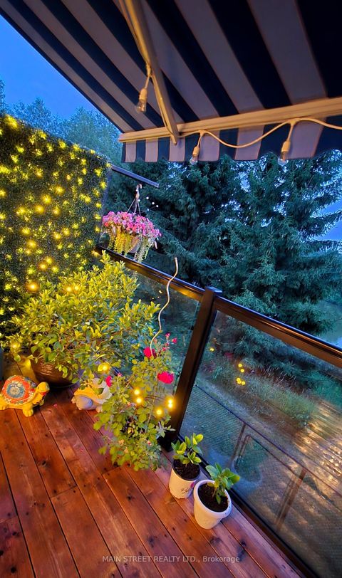 Photo 48 at 10 - 8900 Bathurst Street, Patterson, Vaughan