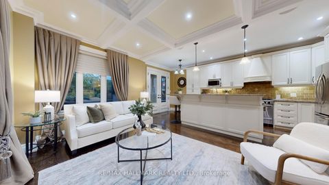 Photo 12 at 204 Maple Leaf Drive, Rustic, Toronto