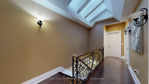 Photo 17 at 204 Maple Leaf Drive, Rustic, Toronto