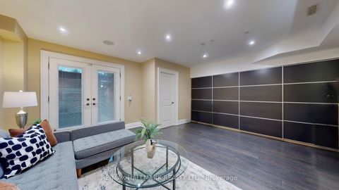 Photo 28 at 204 Maple Leaf Drive, Rustic, Toronto