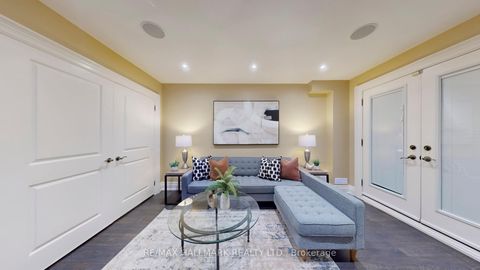 Photo 29 at 204 Maple Leaf Drive, Rustic, Toronto