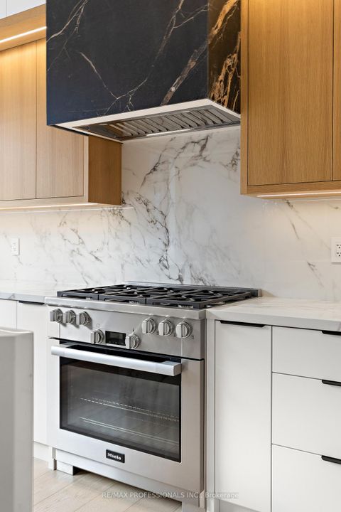 Photo 17 at 122 Ashbourne Drive, City Centre West, Toronto