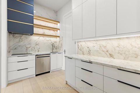 Photo 18 at 122 Ashbourne Drive, City Centre West, Toronto