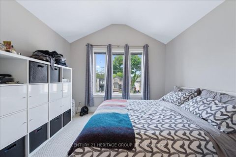 Photo 22 at 169 King Edward Avenue, Lumsden, Toronto