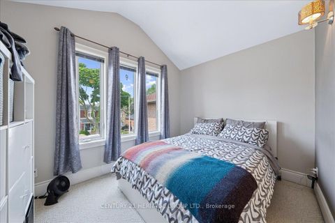 Photo 23 at 169 King Edward Avenue, Lumsden, Toronto