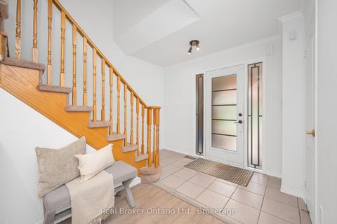 Photo 4 at 248 Hawkview Boulevard, Vellore Village, Vaughan