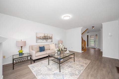 Photo 7 at 248 Hawkview Boulevard, Vellore Village, Vaughan